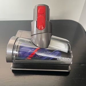 NEW!!! Dyson vacuums hair screw tool